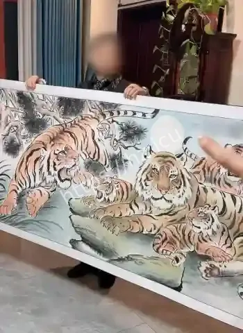 成本300元卖上万元